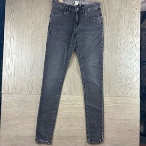 Size 27 Roxy Skinny Jeans Gray Wash Low Rise Stretch Denim Surf Skate Womens